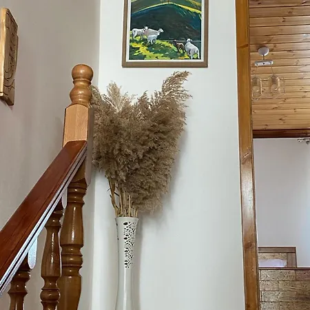 As E Vogel, As E Madhe