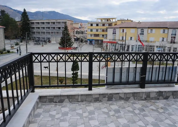 As E Vogel, As E Madhe Erseke