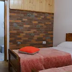 Hotel As E Vogel, As E Madhe Erseke