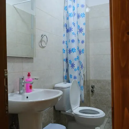 As E Vogel, As E Madhe * Erseke