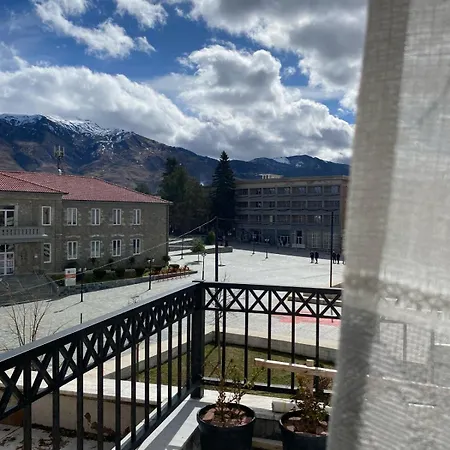 As E Vogel, As E Madhe Hotel Erseke