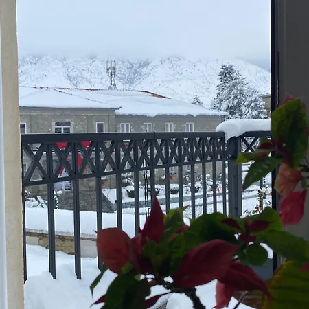 As E Vogel, As E Madhe