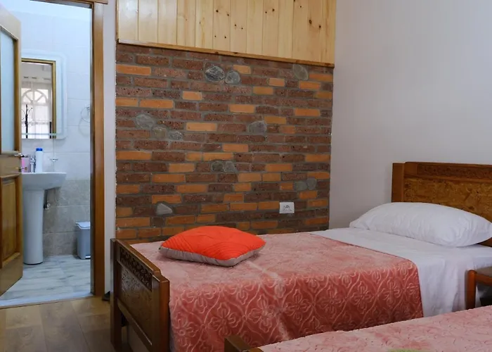 Hotel As E Vogel, As E Madhe Erseke