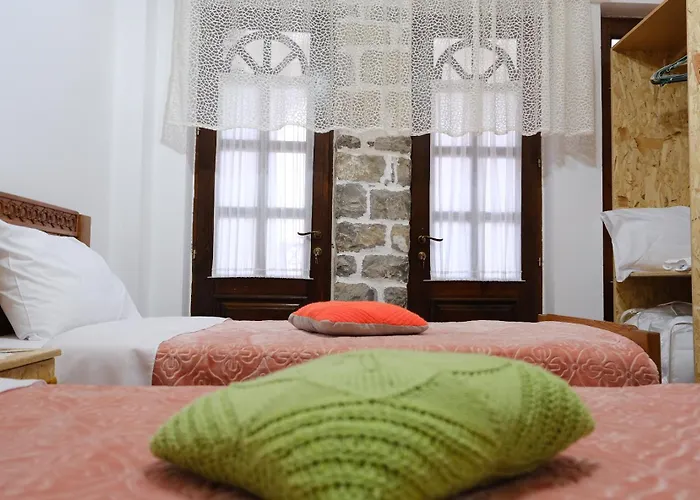 As E Vogel, As E Madhe