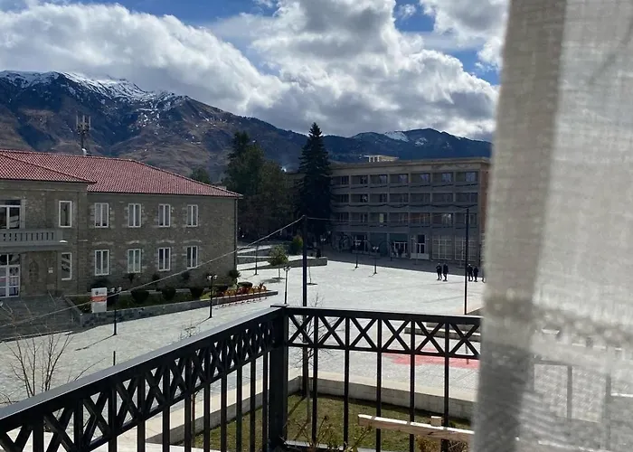 As E Vogel, As E Madhe Hotel Erseke